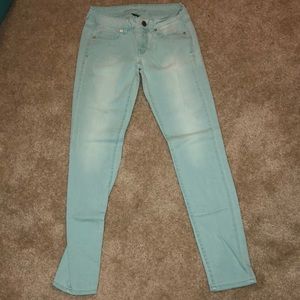 American Eagle Stretch Jeans - Size 4